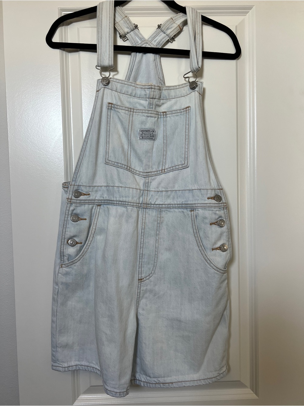 Light Wash Denim Overalls Levi’s Vintage Costal cotton size small
